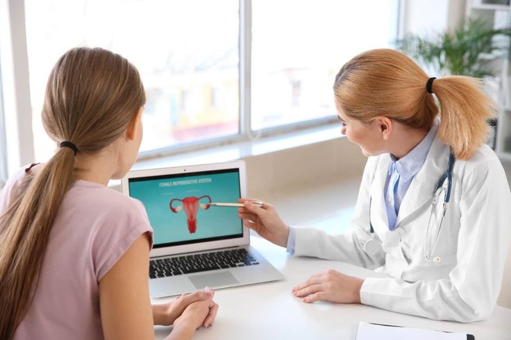 هل حمل خارج الرحم يظهر في تحليل البول؟ الإجابة الطبية